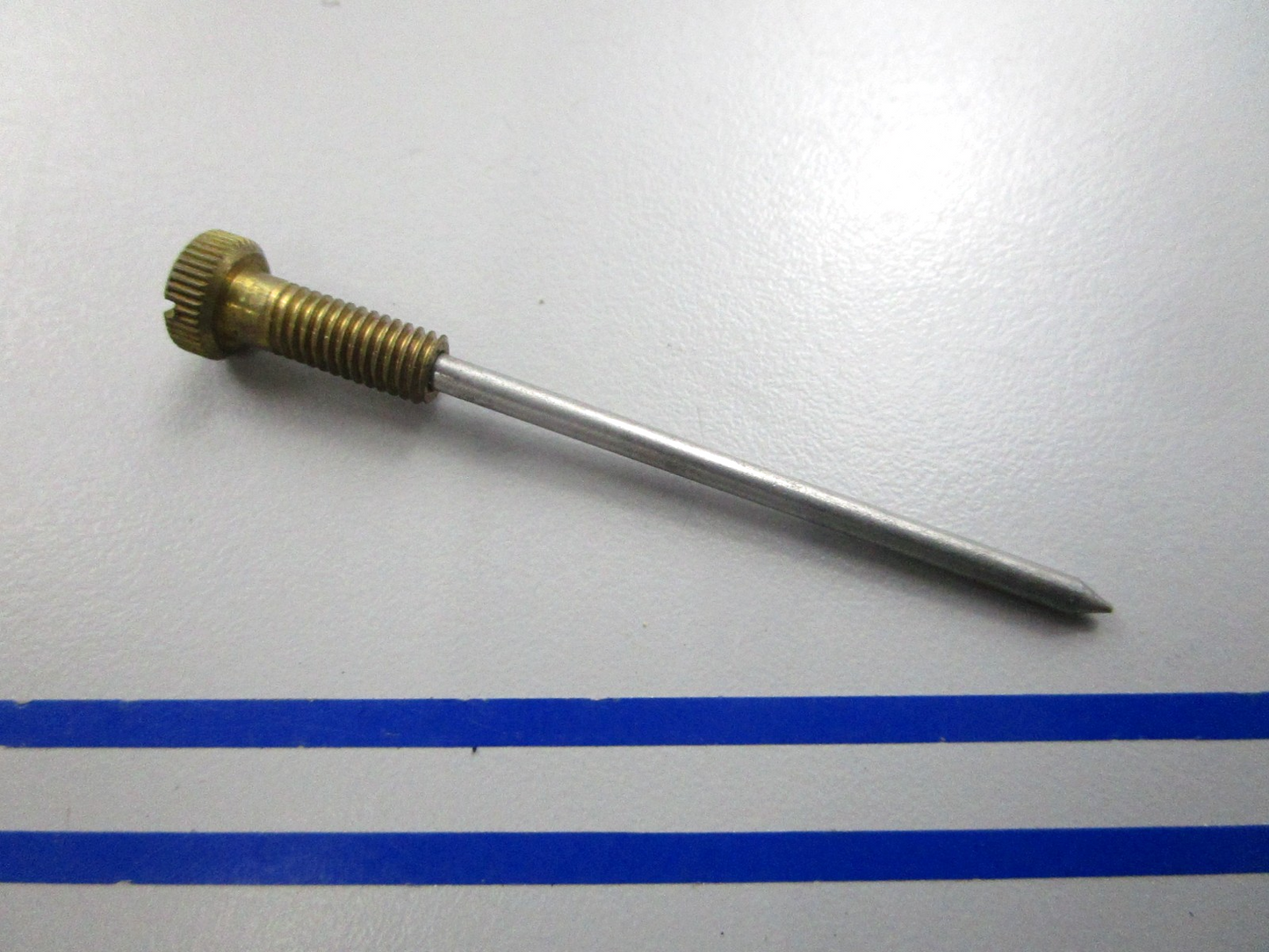 NEW OEM F012999 Mercury Chrysler Force Idle Screw 0810