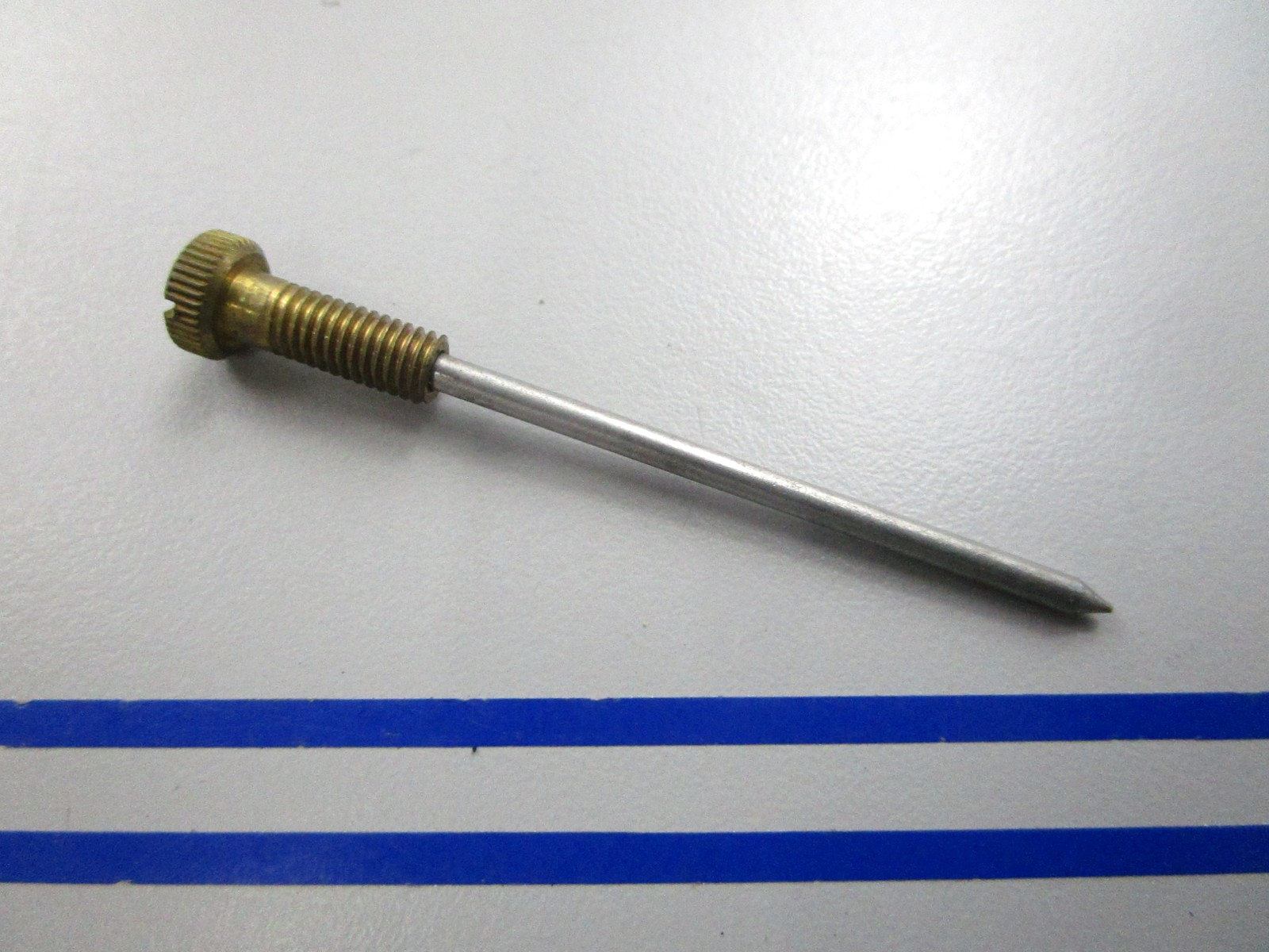 NEW OEM F012999 Mercury Chrysler Force Idle Screw 0810