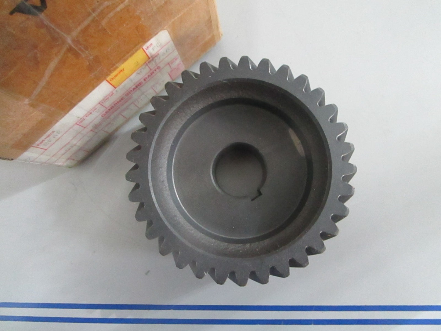 *NEW OEM* 0820 Volvo Penta Gear 423087