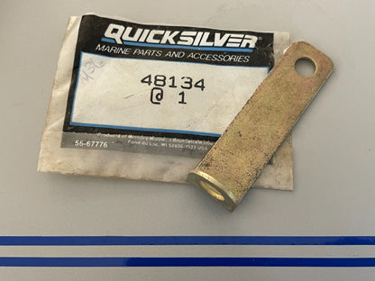 *NEW OEM* 0810 Mercury Quicksilver Bracket 48134