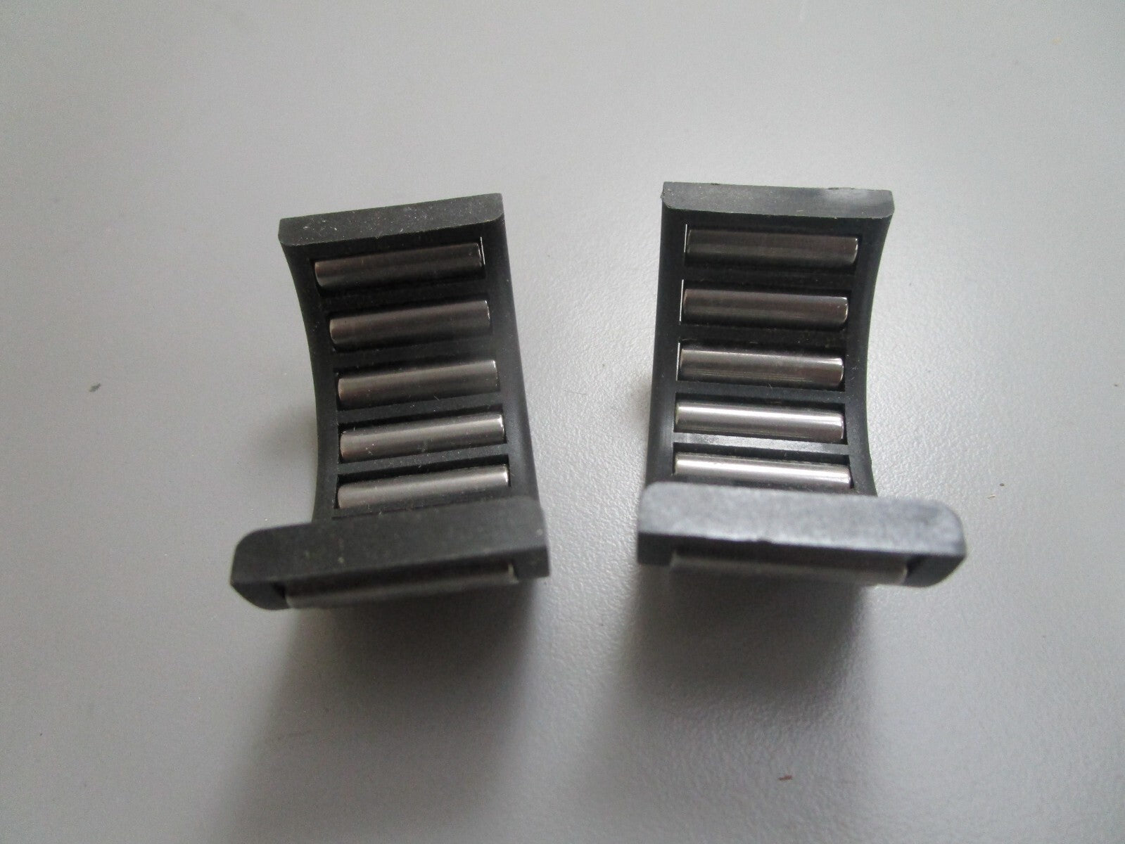 *NEW OEM* 0810 Mercury Quicksilver Roller Bearing 31-67445