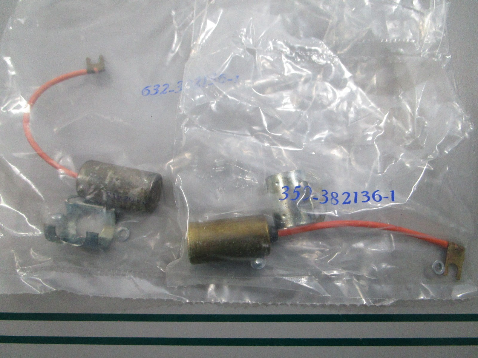 NEW OEM (LOT OF 2) 382136 0382136 OMC Johnson Evinrude Condenser 0810