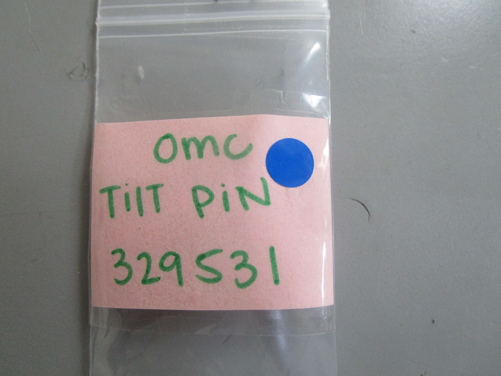 *NEW OEM* (LOT OF 2) 0770 OMC Johnson Evinrude Tilt Pin 329531 0329531