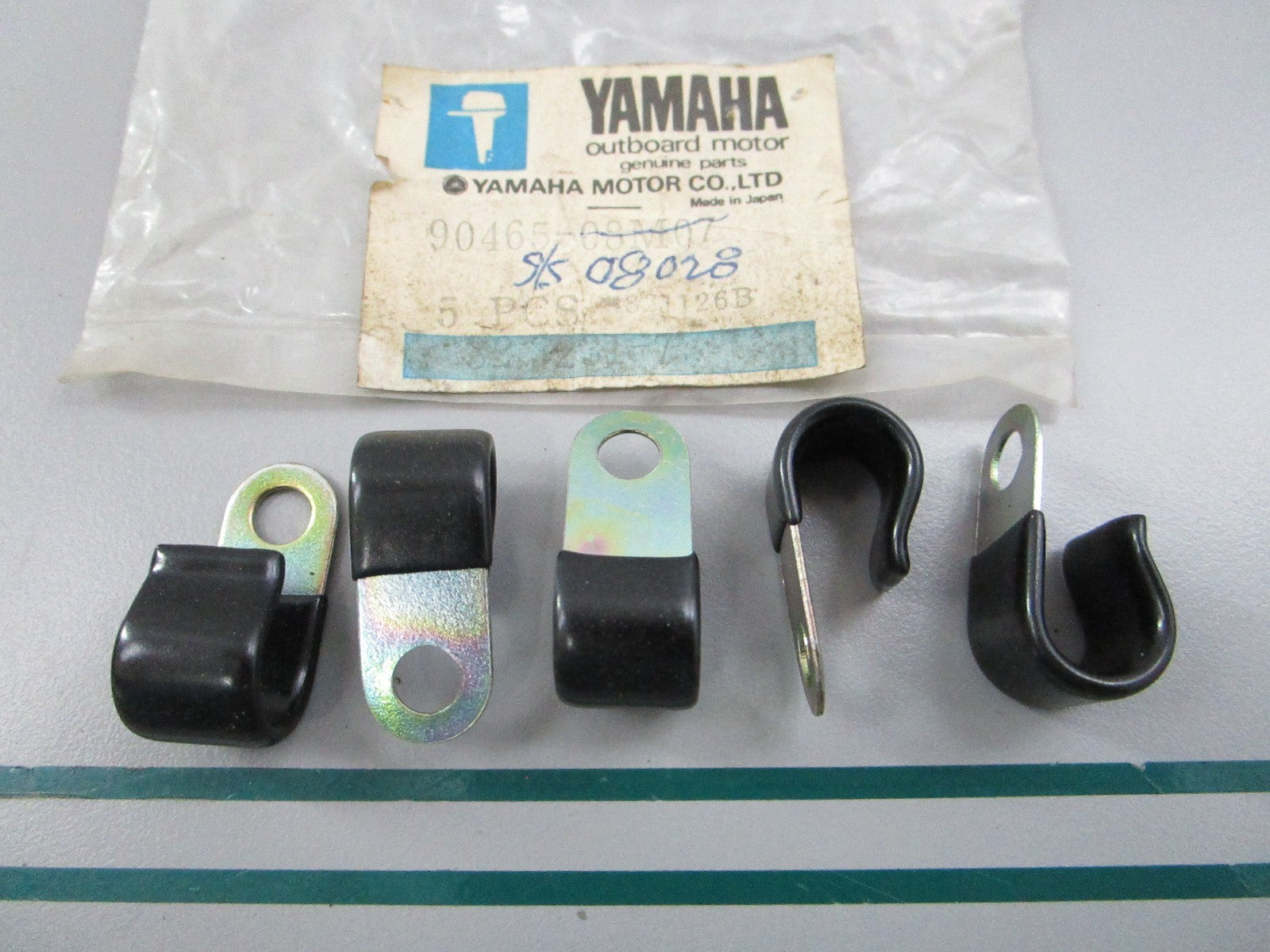 NEW OEM (LOT OF 5) 90465-08M07-00 Yamaha Clamp 0810
