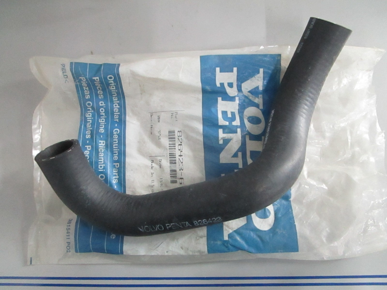 NEW OEM Volvo Penta 826423 Hose 0820