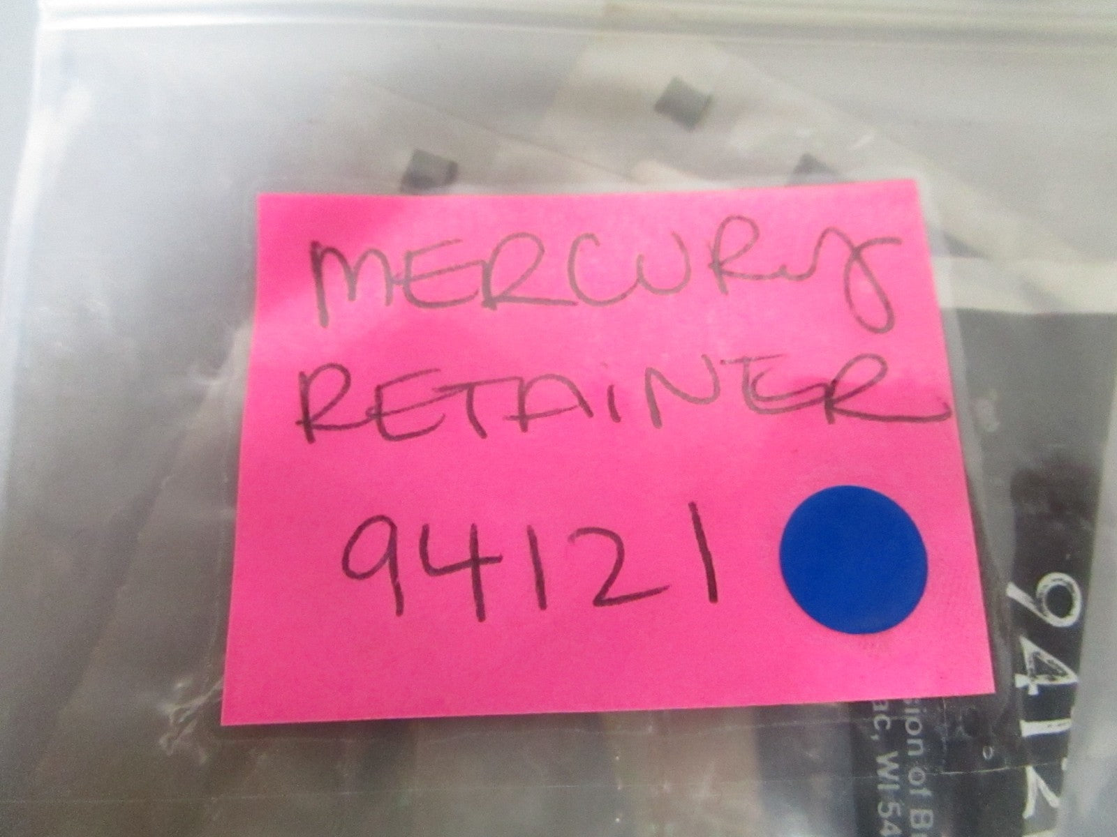 NEW OEM 94121 Mercury Quicksilver Retainer 0810