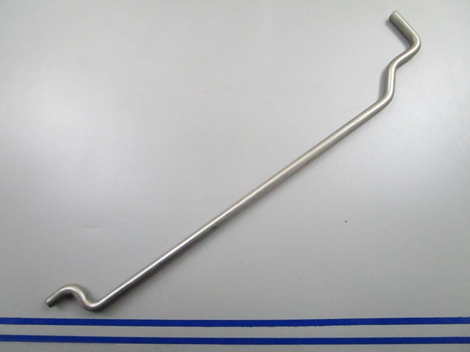 *NEW OEM* 0810 OMC Johnson Evinrude Link 338239 0338239