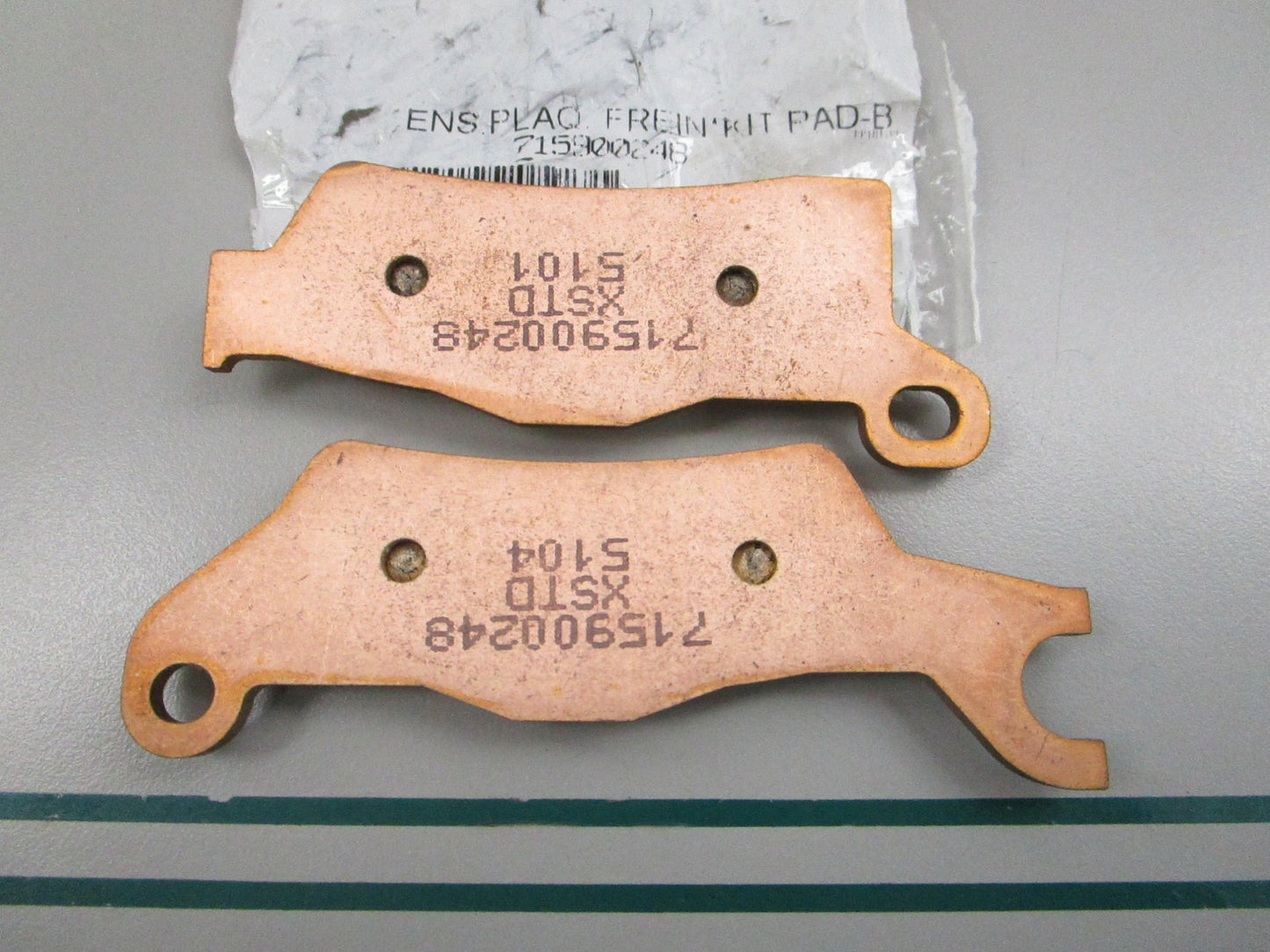 NEW OEM 715900248 Can-Am Brake Pad Kit 0810
