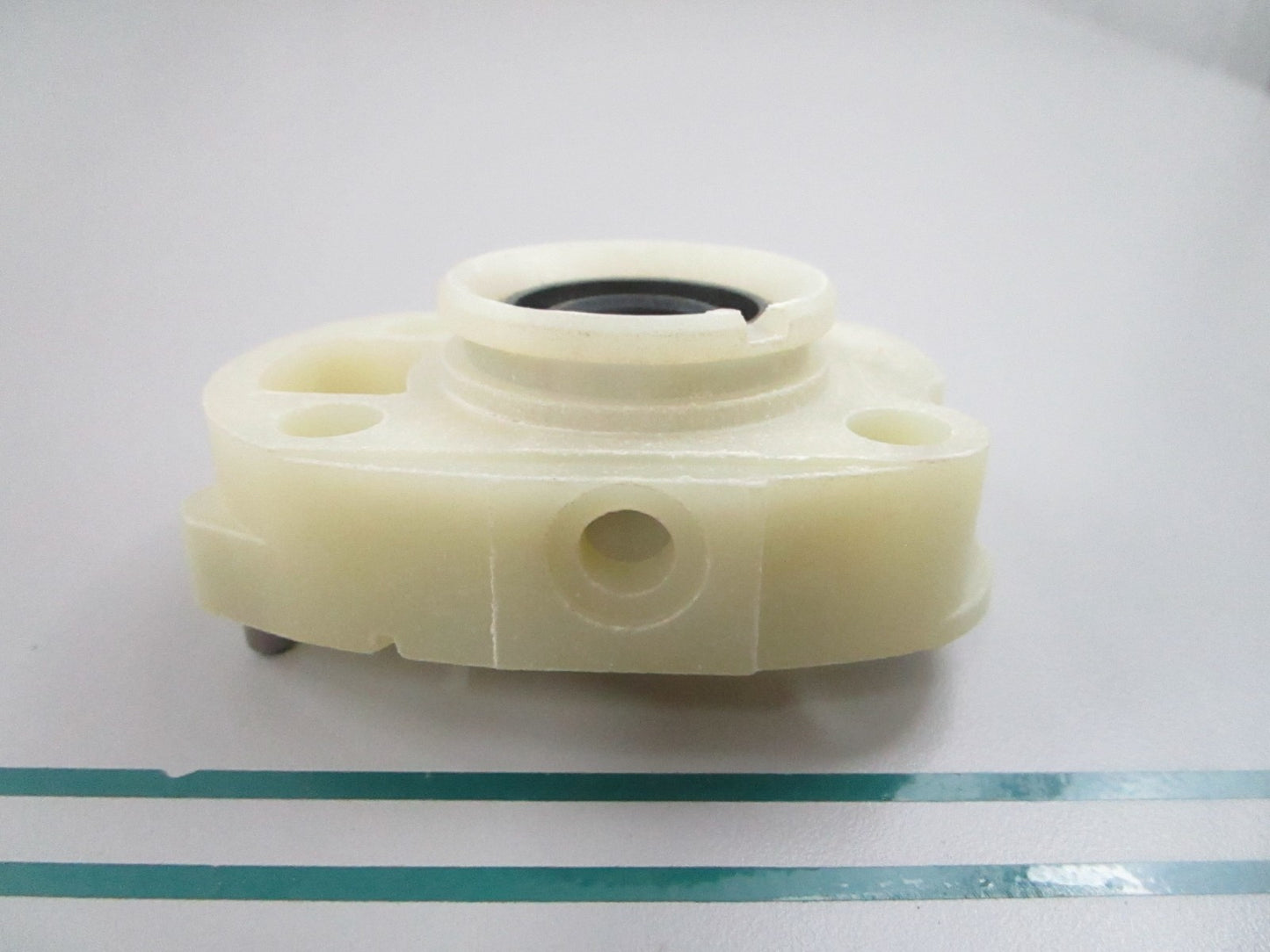 Mercury Quicksilver NEW OEM Water Pump Base 46-48744A1 20HP White 0810