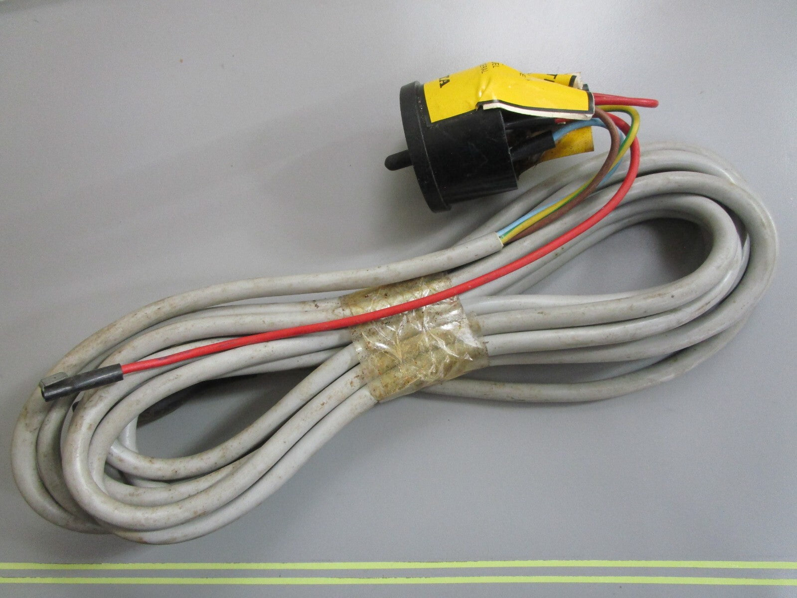 *NEW OEM* 0820 Volvo Penta Instrument Panel 850375