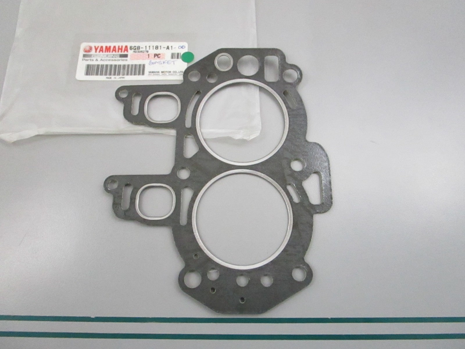 NEW OEM 6G8-11181-A1-00 Yamaha Gasket 0810