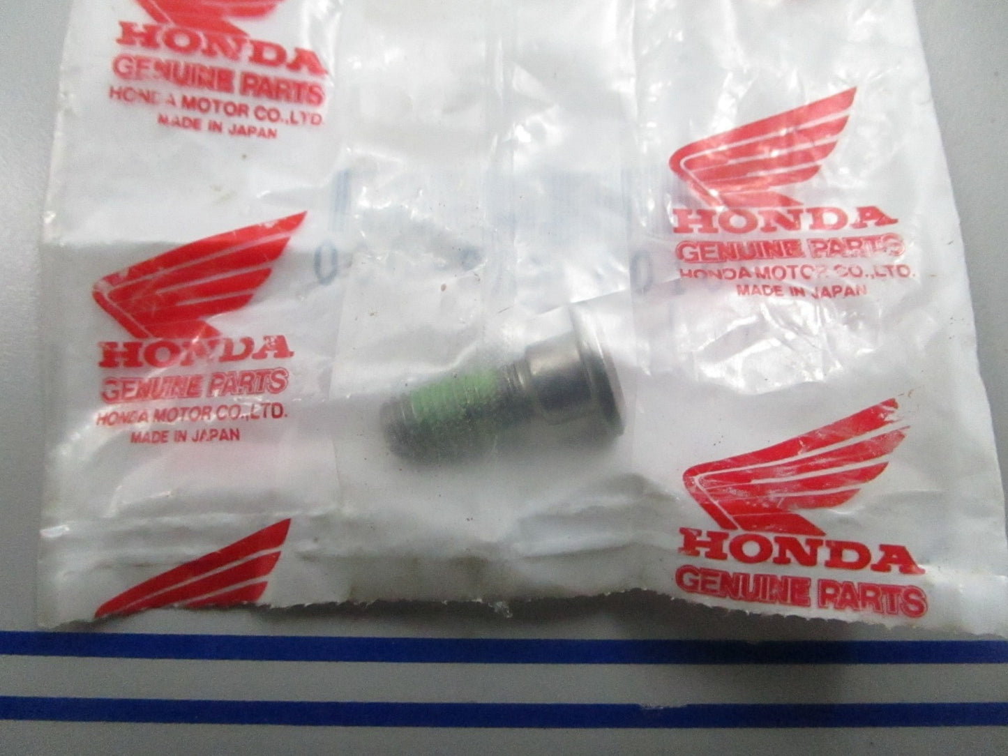 *NEW OEM* 0810 Honda Bolt 90105-KR3-000