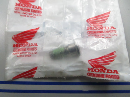 *NEW OEM* 0810 Honda Bolt 90105-KR3-000