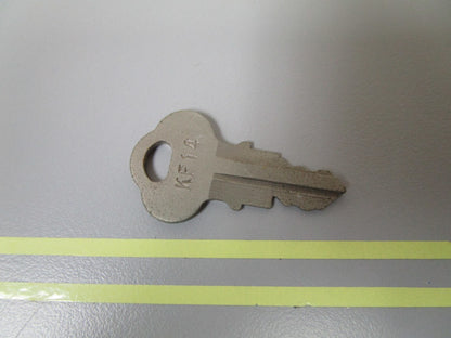 *NEW OEM* 0810 OMC Johnson Evinrude Ignition Key KF14 501529 0501529