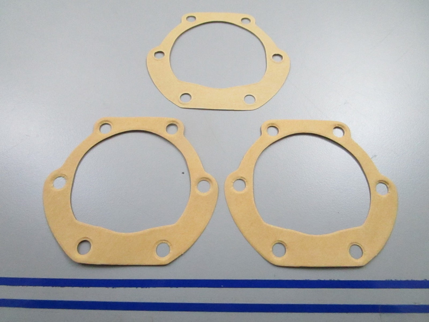 *NEW OEM* (LOT OF 3) 0810 Volvo Penta Gasket 840385