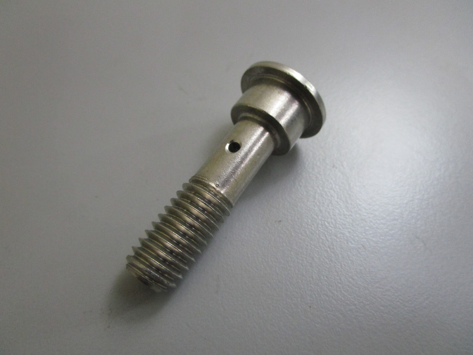 *NEW OEM* 0810 Volvo Penta Hollow Screw 814643