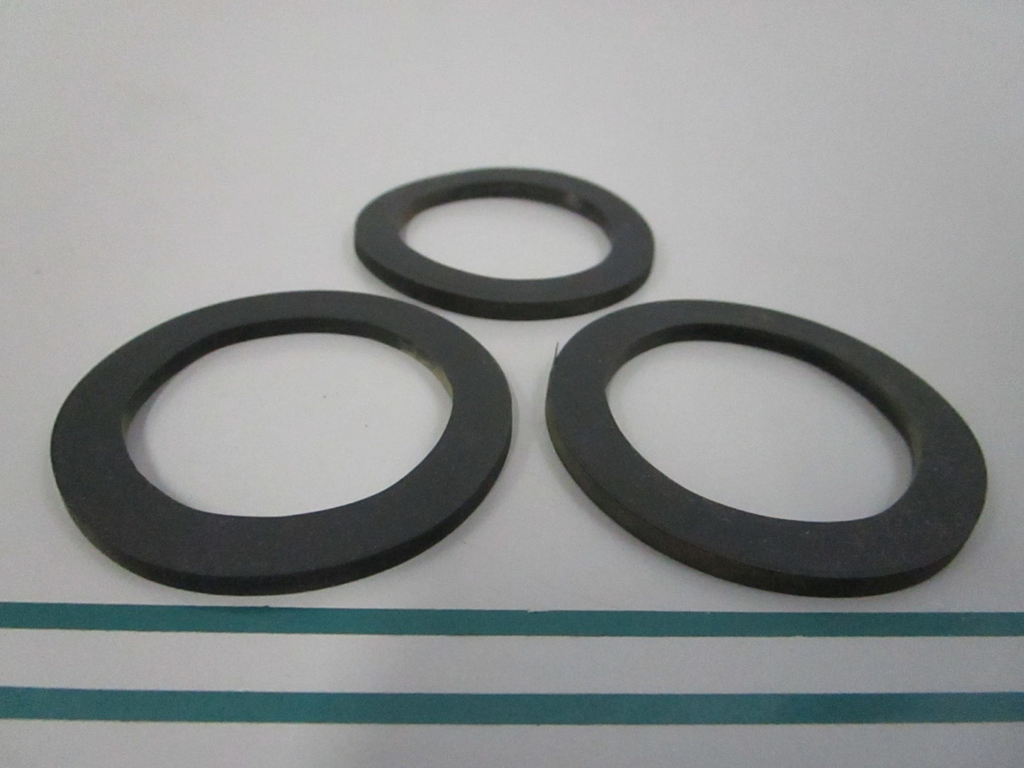 NEW OEM (LOT OF 3) 940046 Volvo Penta Gasket 0810