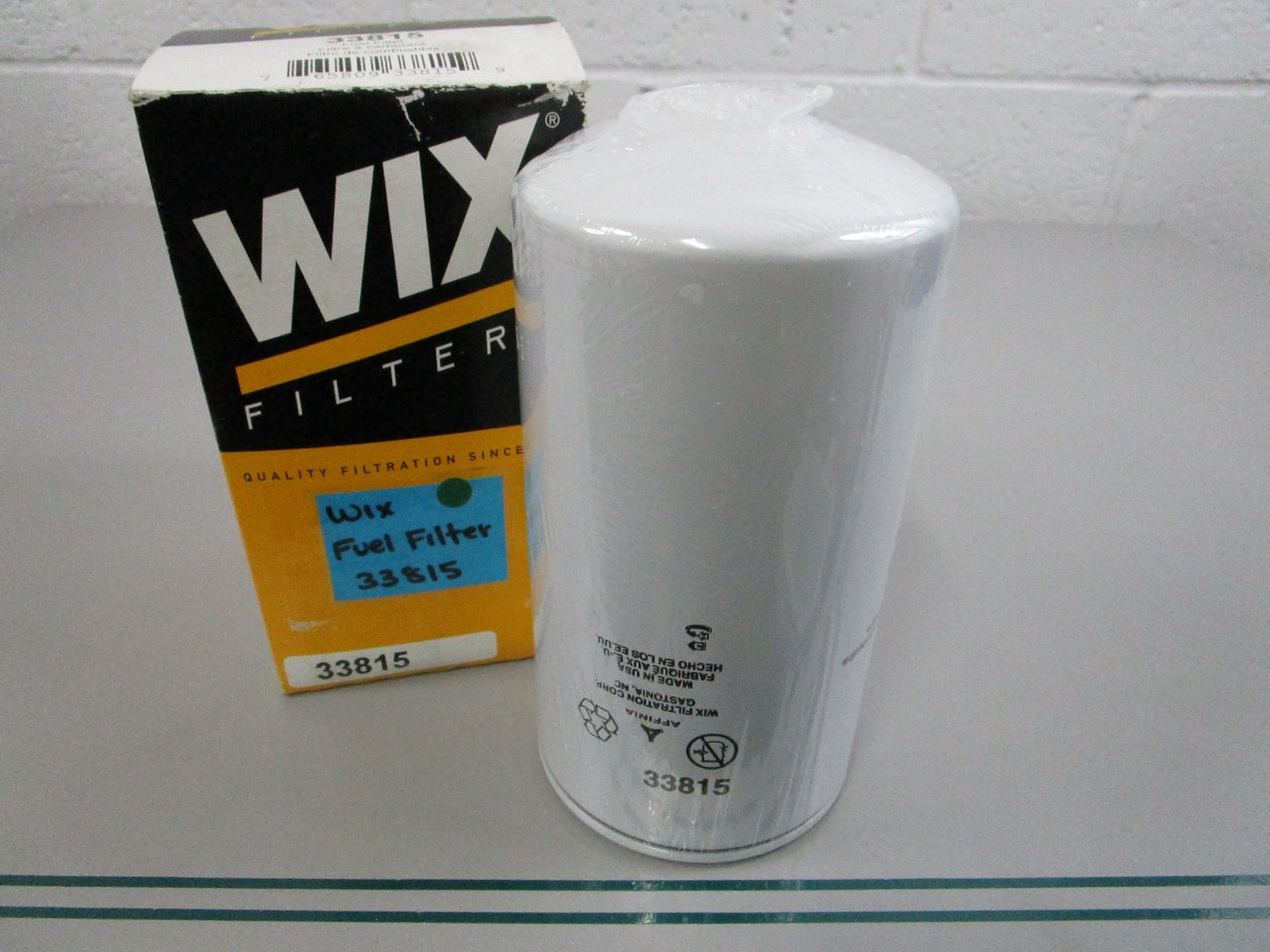 NEW 33815 WIX Fuel Filter 0810