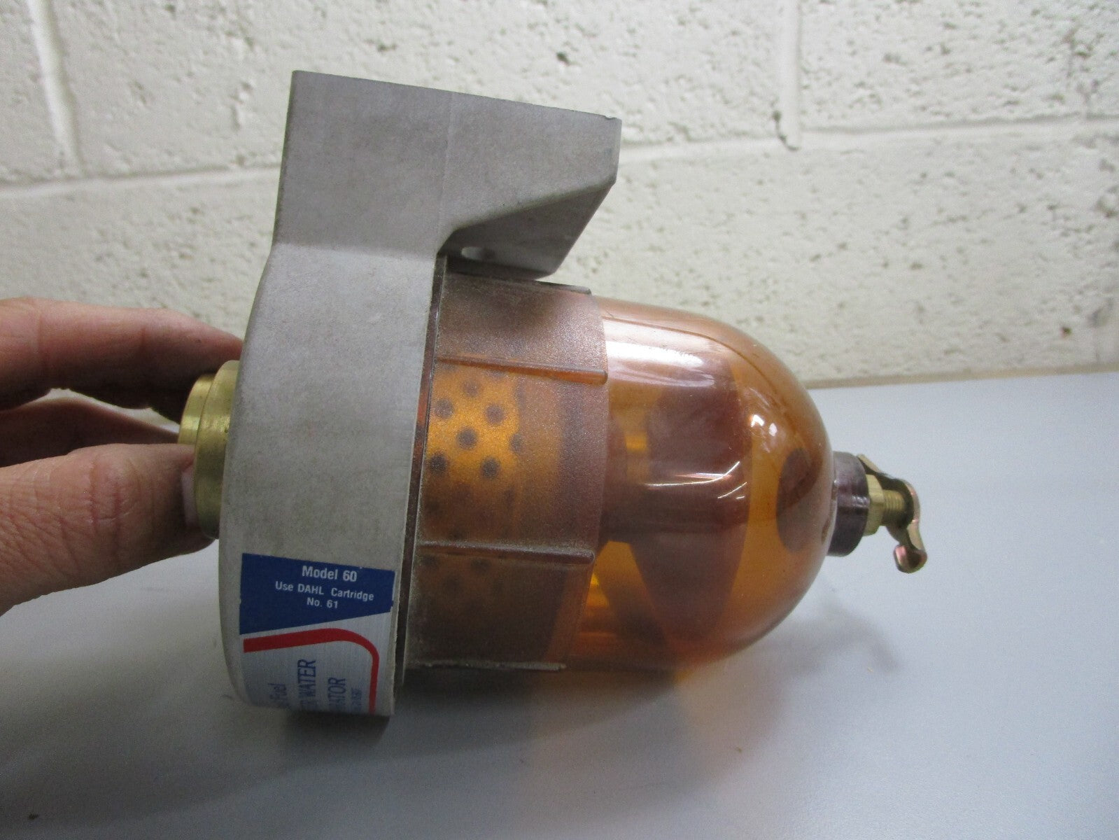 *NEW* 0820 Dahl Fuel Filter/Water Separator Model 60