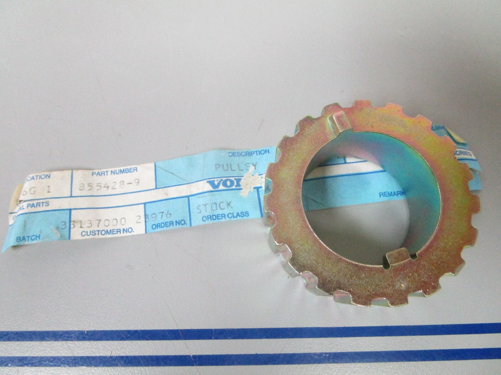 *NEW OEM* 0810 Volvo Penta Pulley Gear Wheel 855428