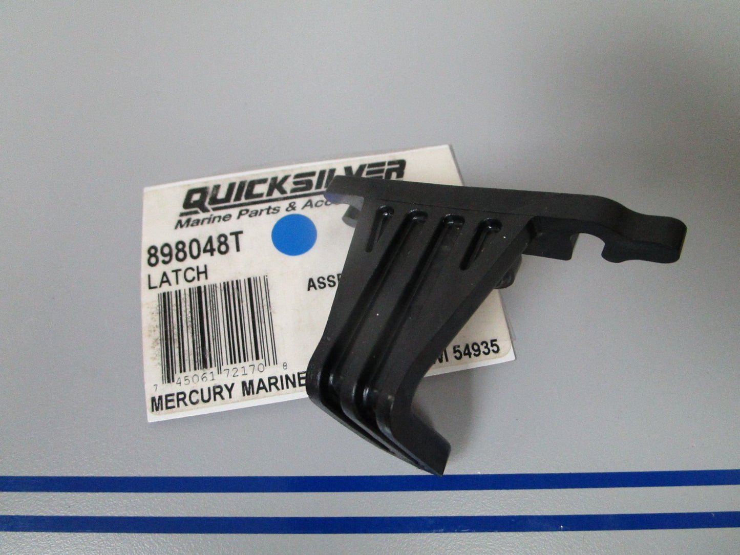 NEW OEM 898048T Mercury Quicksilver Latch 0720