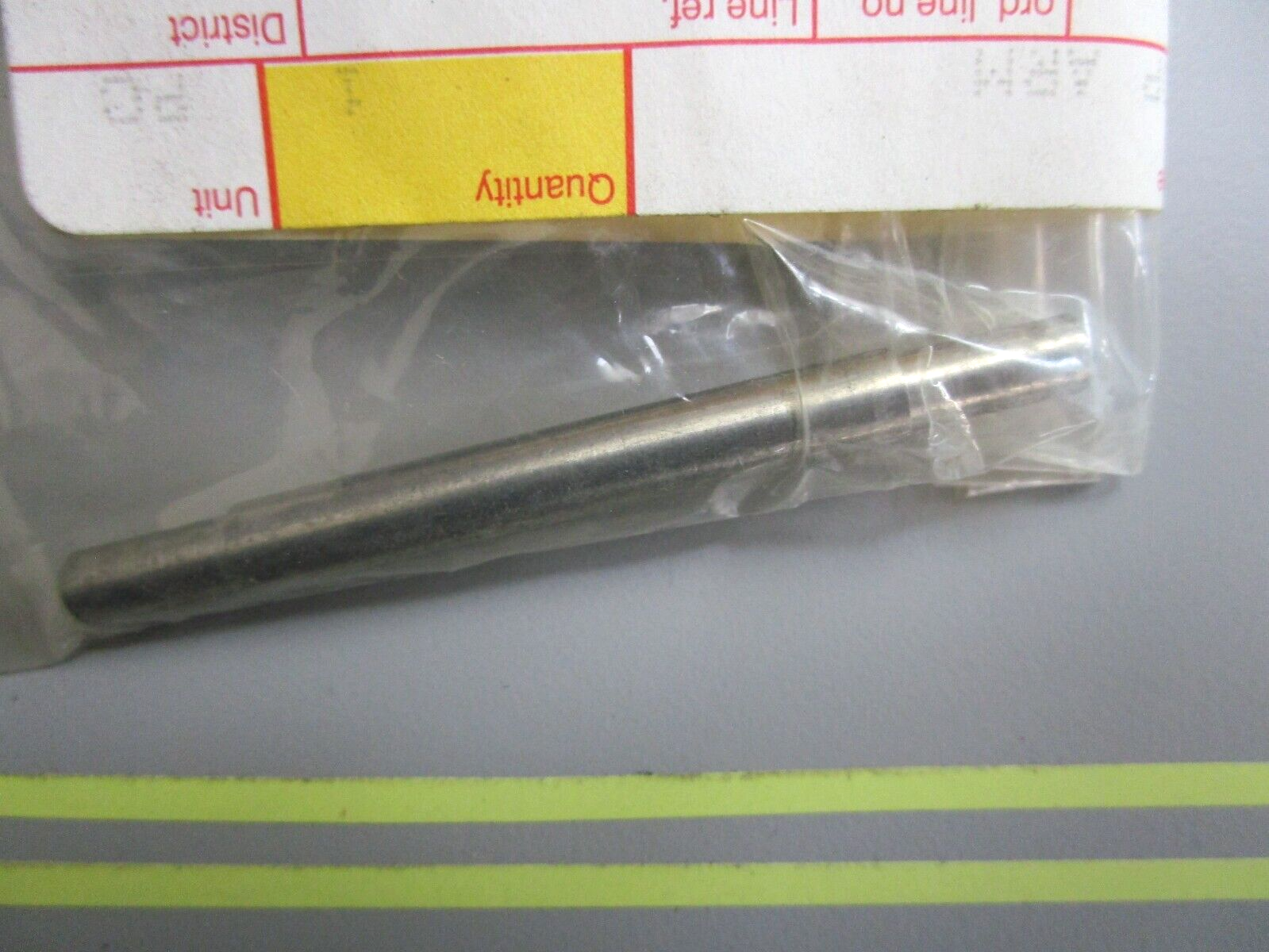 *NEW OEM* 0810 Volvo Penta Stop Arm 851424