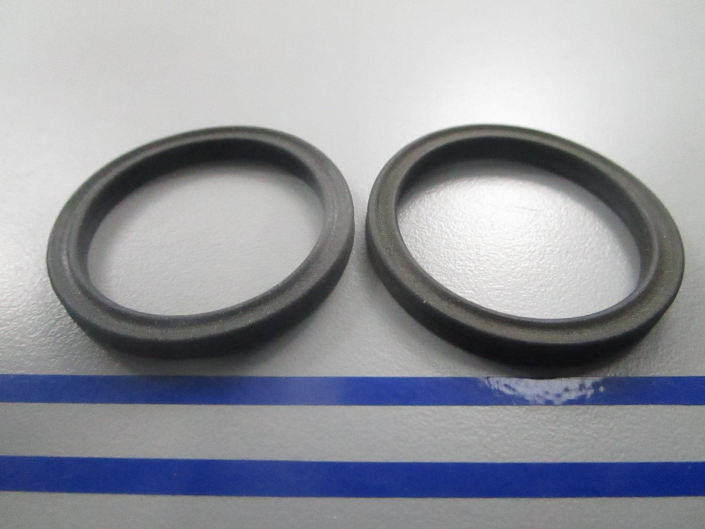 *NEW OEM* (LOT OF 2) 0810 OMC Johnson Evinrude O-Ring Seal 305126 0305126