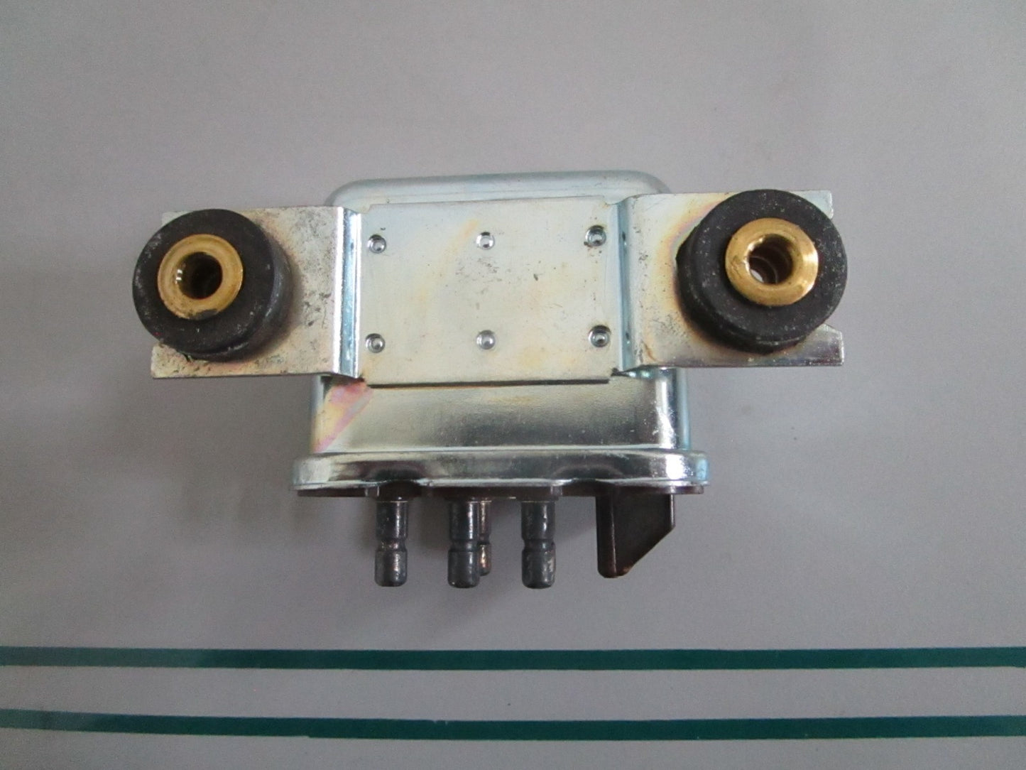 NEW OEM 0005425919 0332202001 Mercedes-Benz Relay 0820