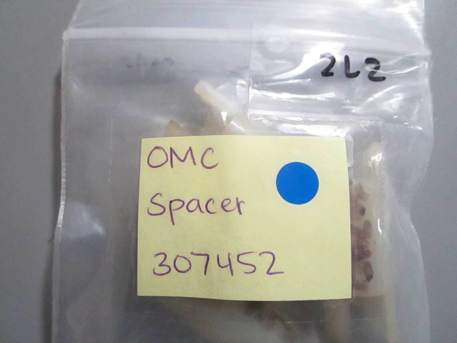 *NEW OEM* (LOT OF 2) 0810 OMC Johnson Evinrude Spacer 307452 0307452