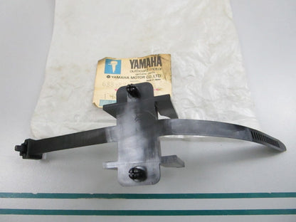 NEW OEM 688-82594-00-00 Yamaha Electrical Clamp 0810