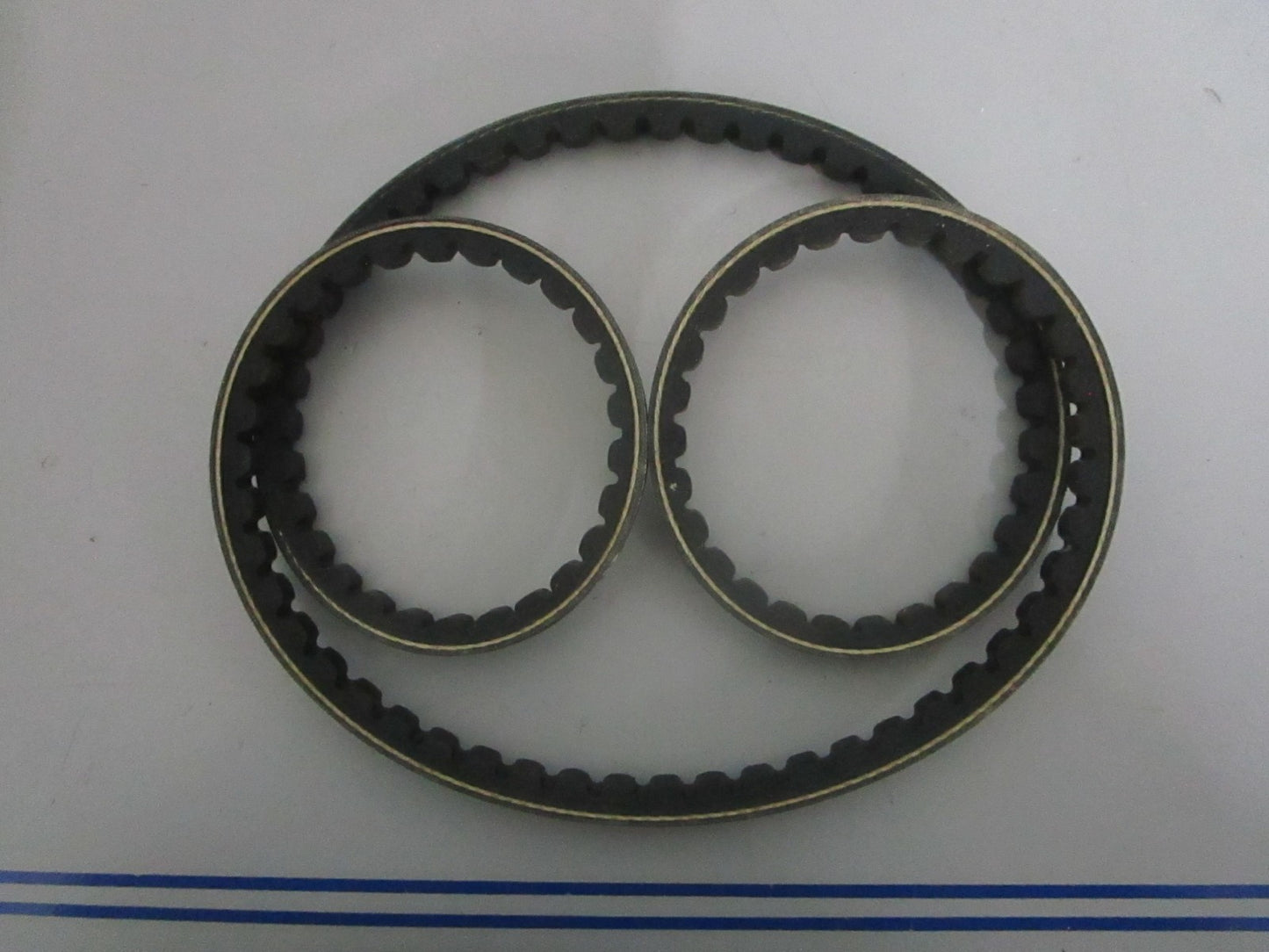 NEW OEM 968933 Volvo Penta V-Belt 0820