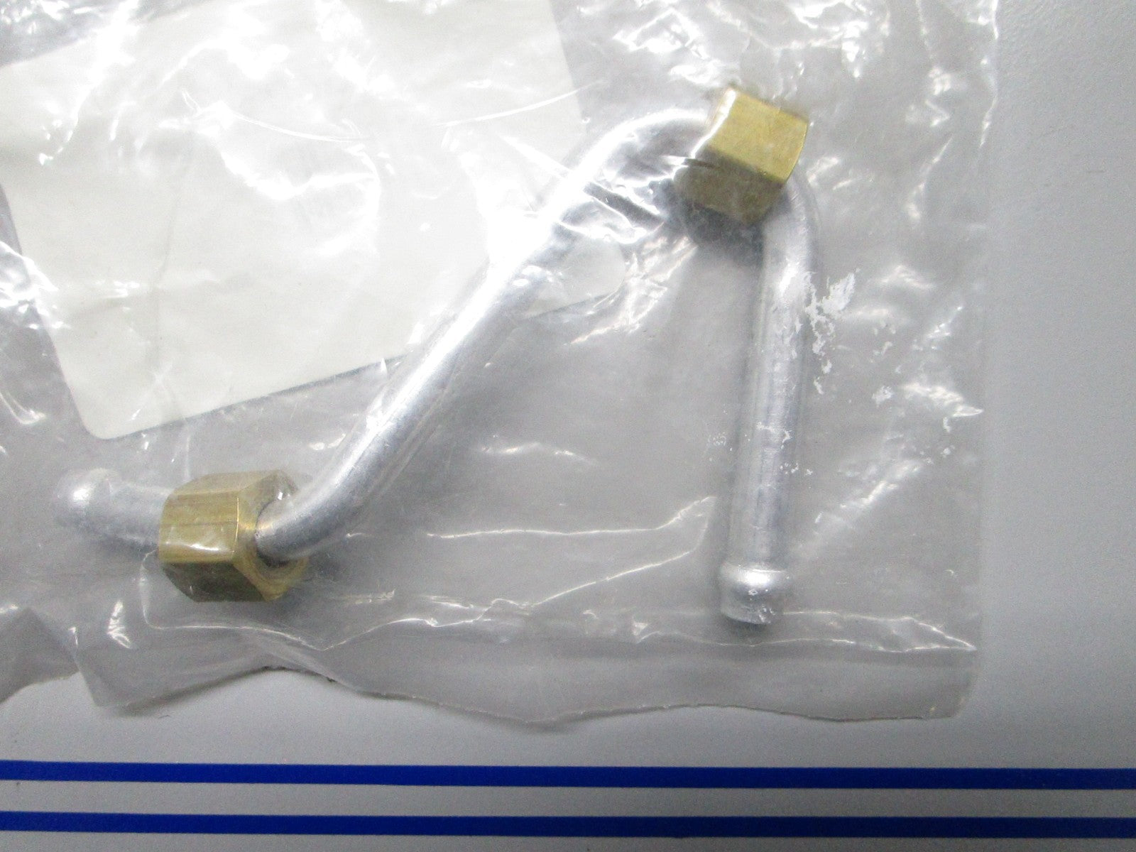 *NEW OEM* 0820 Bosch Tube 00706603