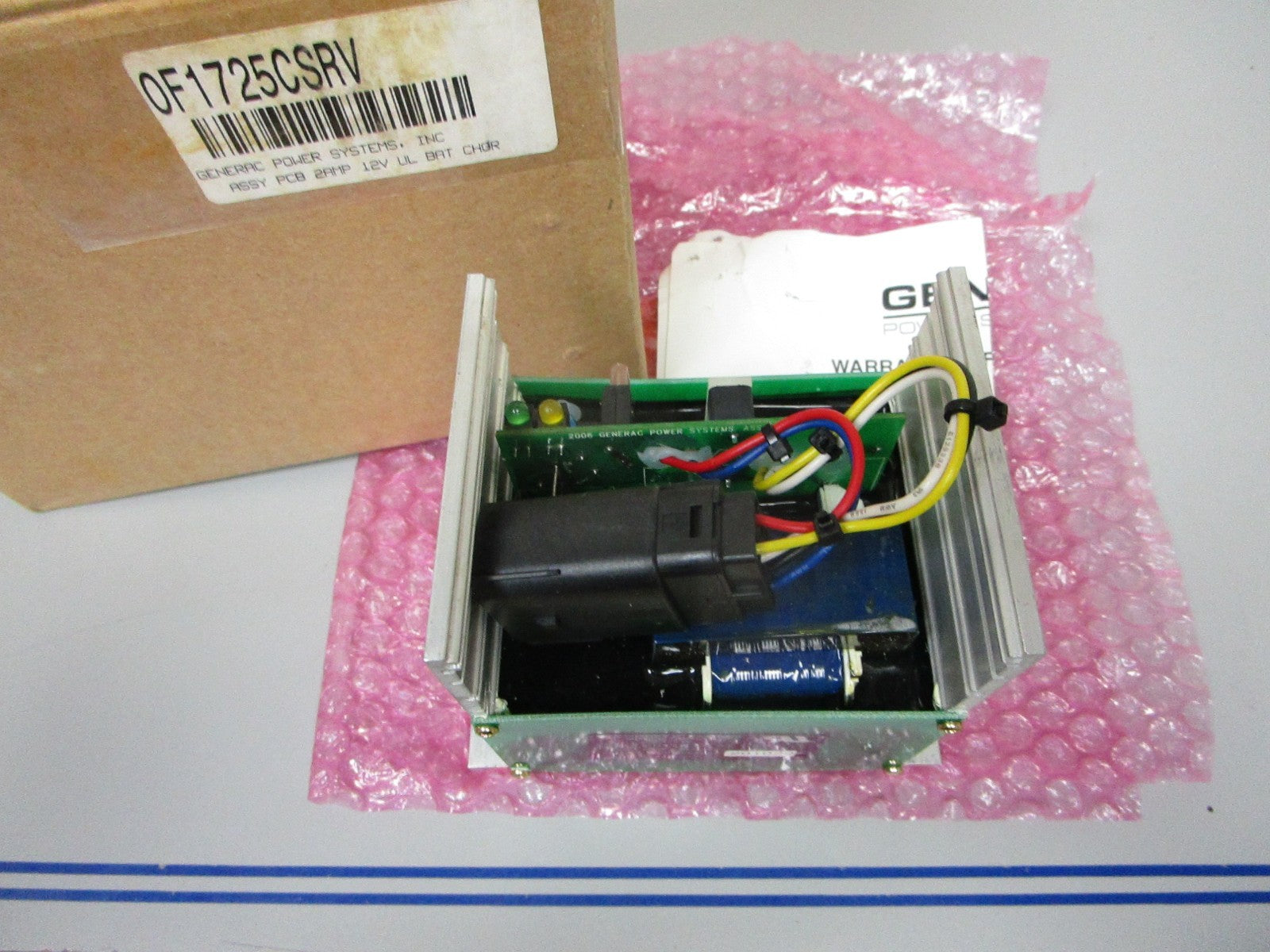 *NEW OEM* 0720 Generac PCB 2 AMP 12 V  Battery Charger 0F1725CSRV