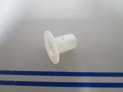 *NEW OEM* 0720 OMC Johnson Evinrude Bushing 303140 0303140