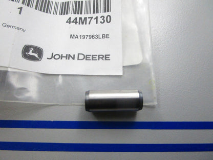 *NEW OEM* 0810 John Deere Dowel Pin 44M7130