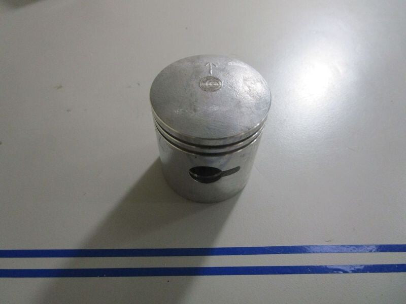 *NEW OEM* 0770 Suzuki Piston 12110-98402