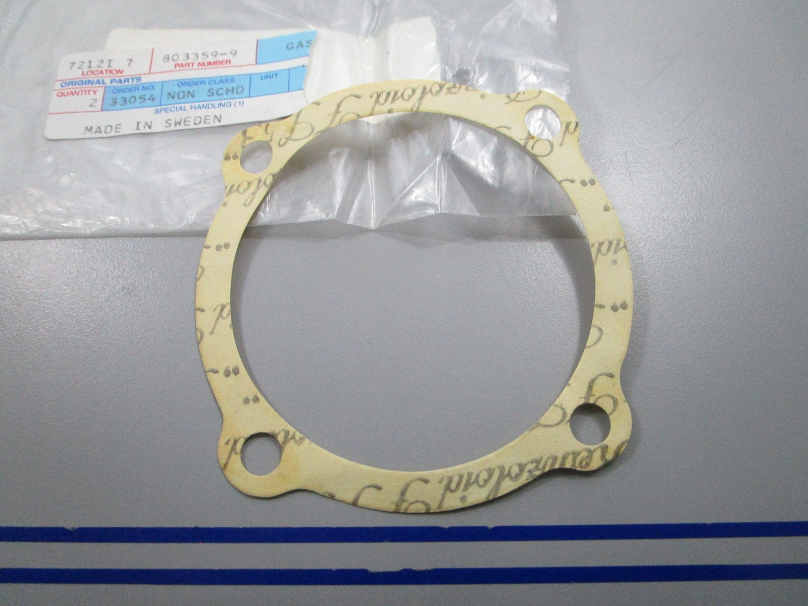 *NEW OEM* 0810 Volvo Penta Gasket 803359