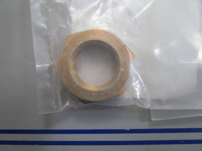 *NEW OEM* 0820 OMC Johnson Evinrude Nut 337214 0337214