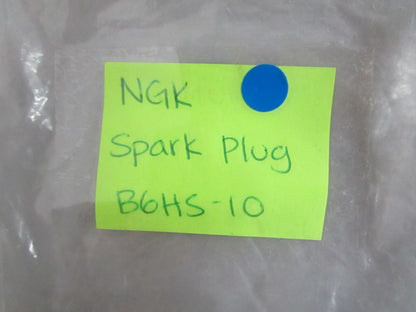 NEW OEM (LOT OF 5) B6HS-10 NGK Spark Plug 0820