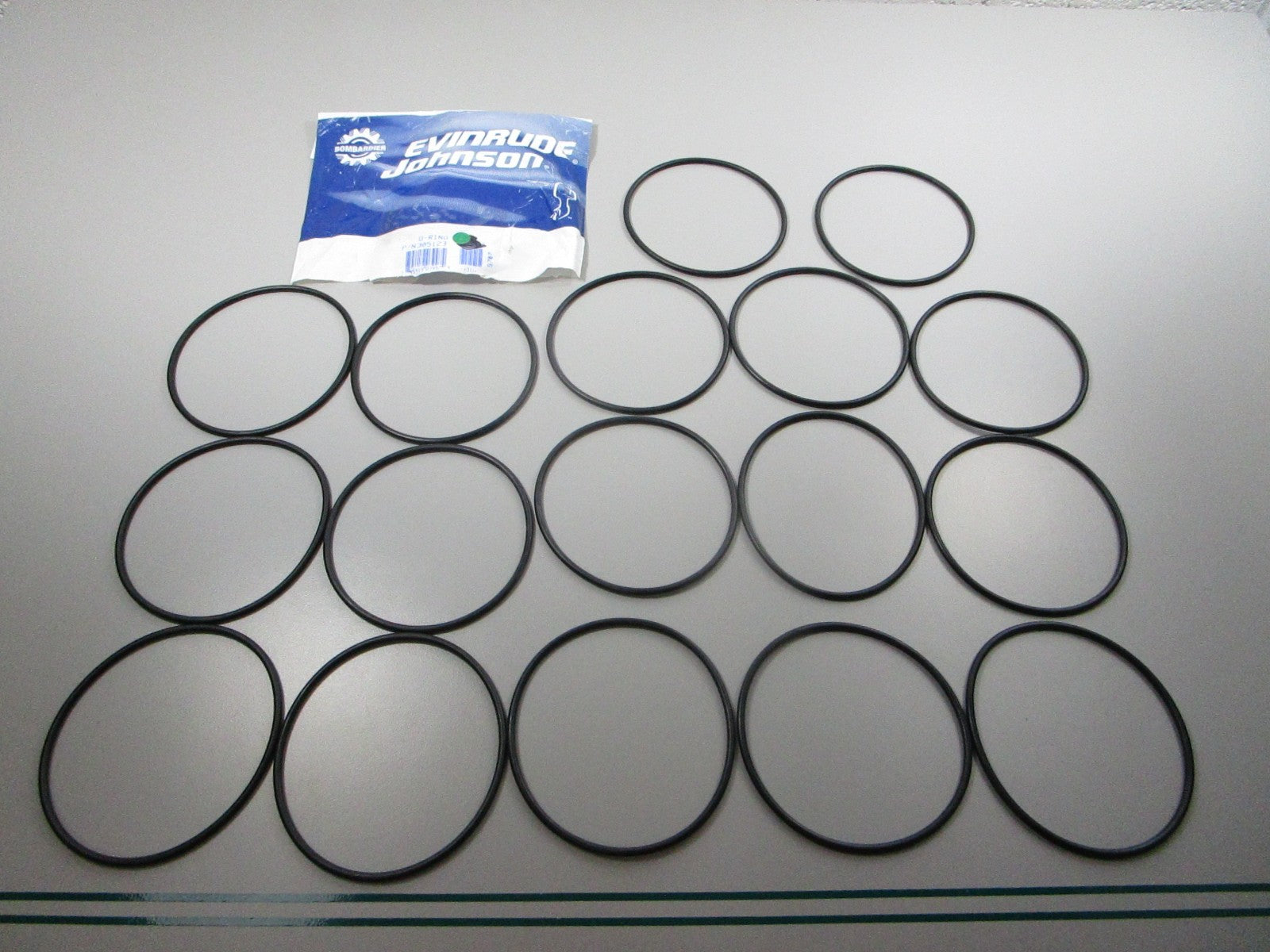 NEW OEM (LOT OF 17) 305121 0305121 OMC Johnson Evinrude O-Ring 0810