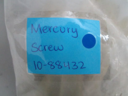 *NEW OEM* (LOT OF 4) 0820 Mercury Quicksilver Screw 10-88432