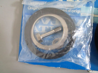 NEW OEM 854666 Volvo Penta Propeller Cone Kit 0820
