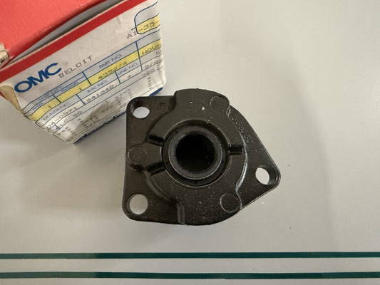 NEW OEM 435274 0435274 OMC Johnson Evinrude Bearing Housing 0820