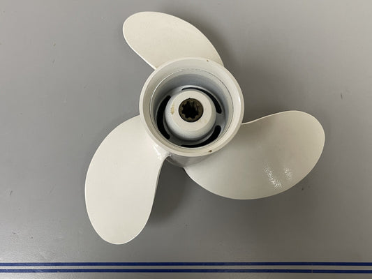 *NEW* 0670 Yamaha 9½ × 6½ Propeller 683-45949-00-00