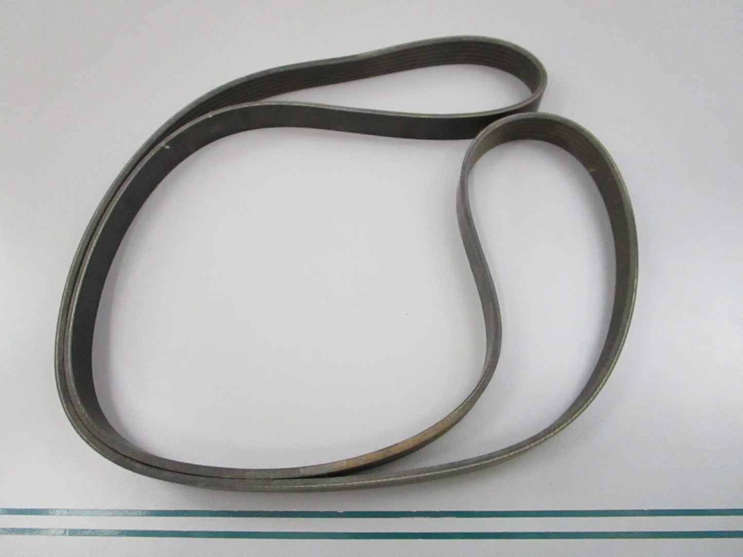 NEW 5060710 Dayco Serpentine Belt 0810
