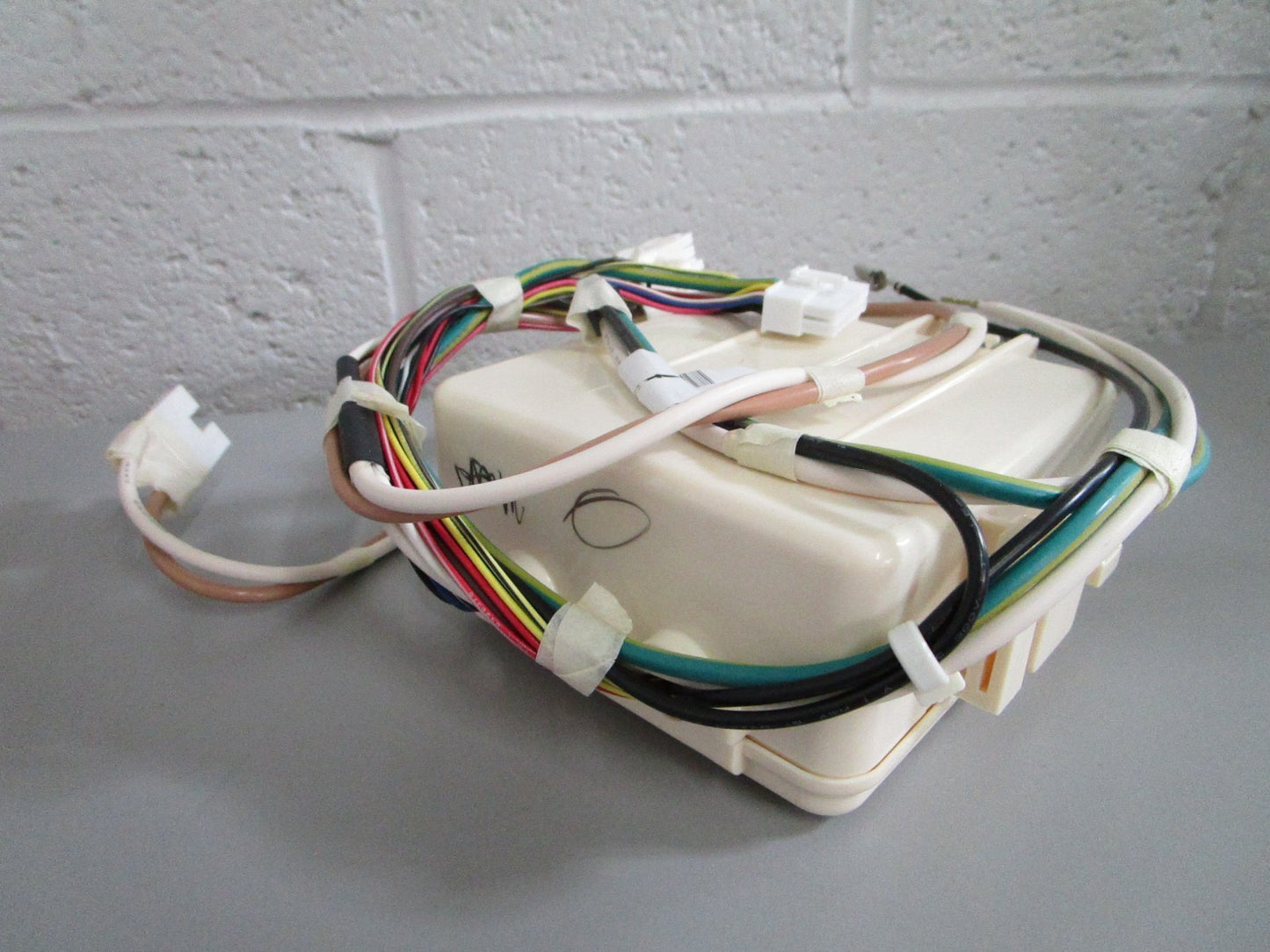 Whirlpool NEW OEM Refrigerator Control Box Assembly W11487480 NOS Genuine 0820