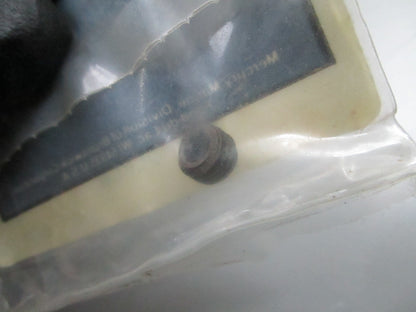 *NEW OEM* 0840 Mercury Quicksilver Set Screw 10-F1954