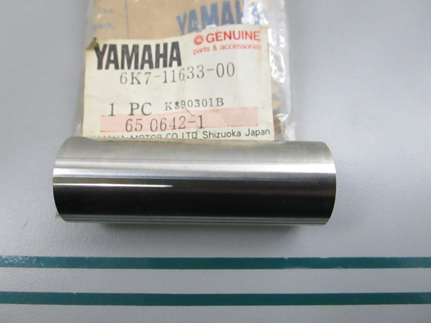 NEW OEM 6K7-11633-00-00 Yamaha Piston Pin 0810
