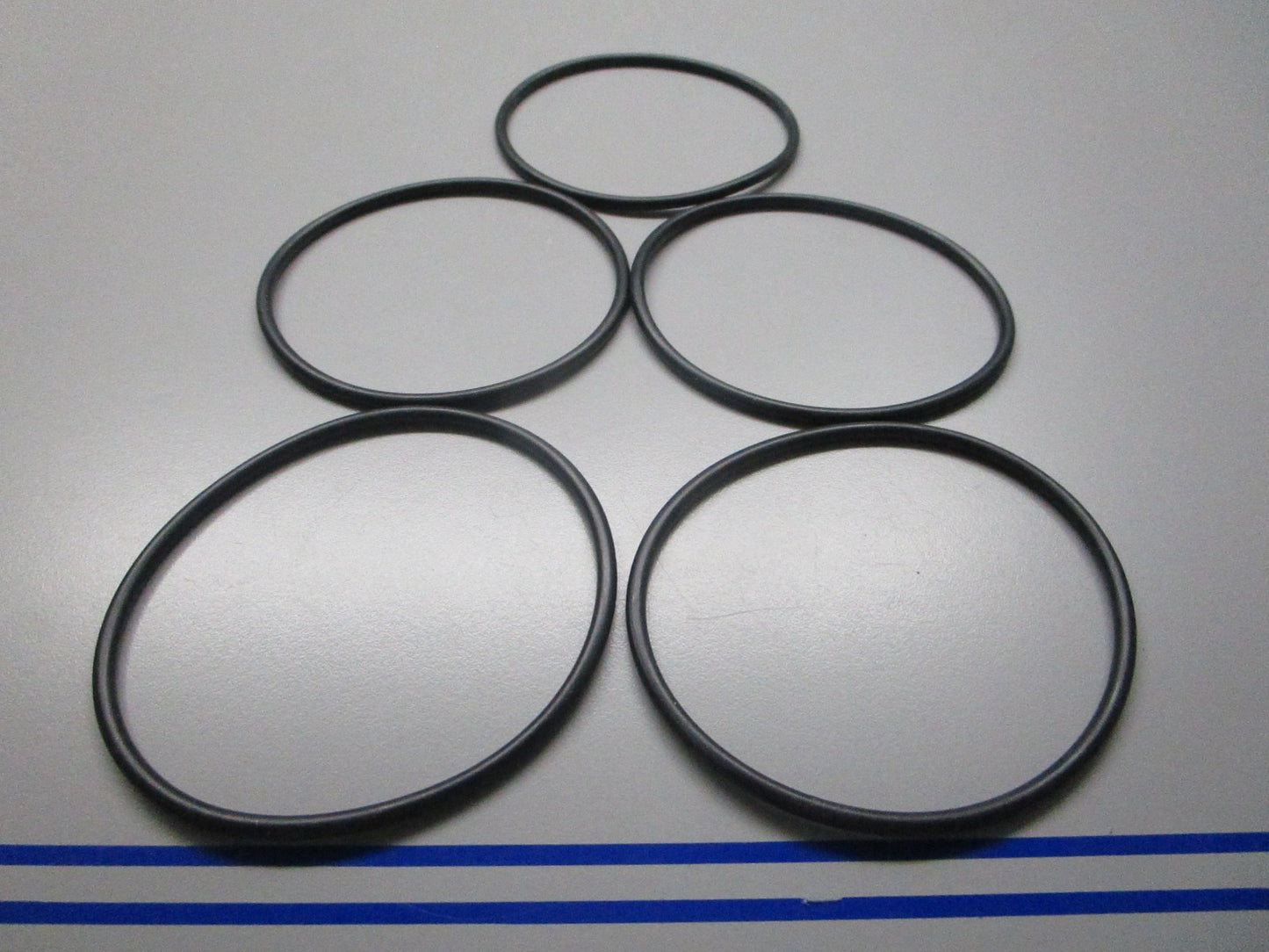*NEW* (LOT OF 5) 0810 Buna-N Nitrile O-Ring -235