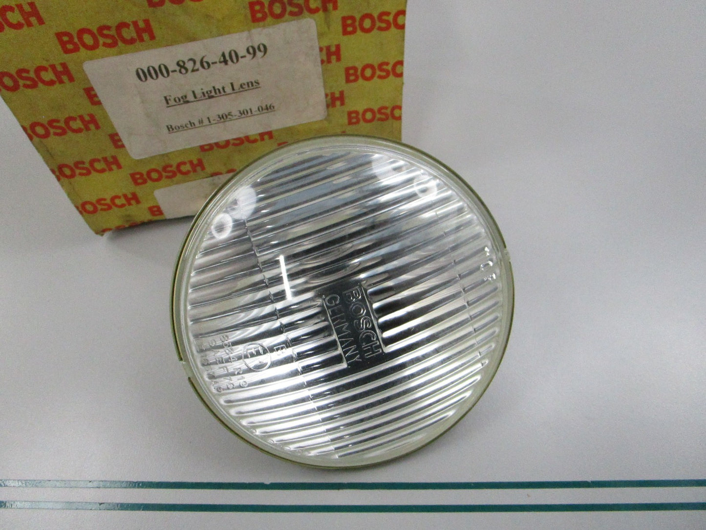 NEW OEM 0008264099 1305301046 Mercedes-Benz Bosch Fog Light Lens 0810